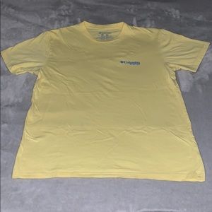 Columbia t-shirt